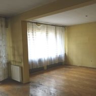 Dom na sprzedaż