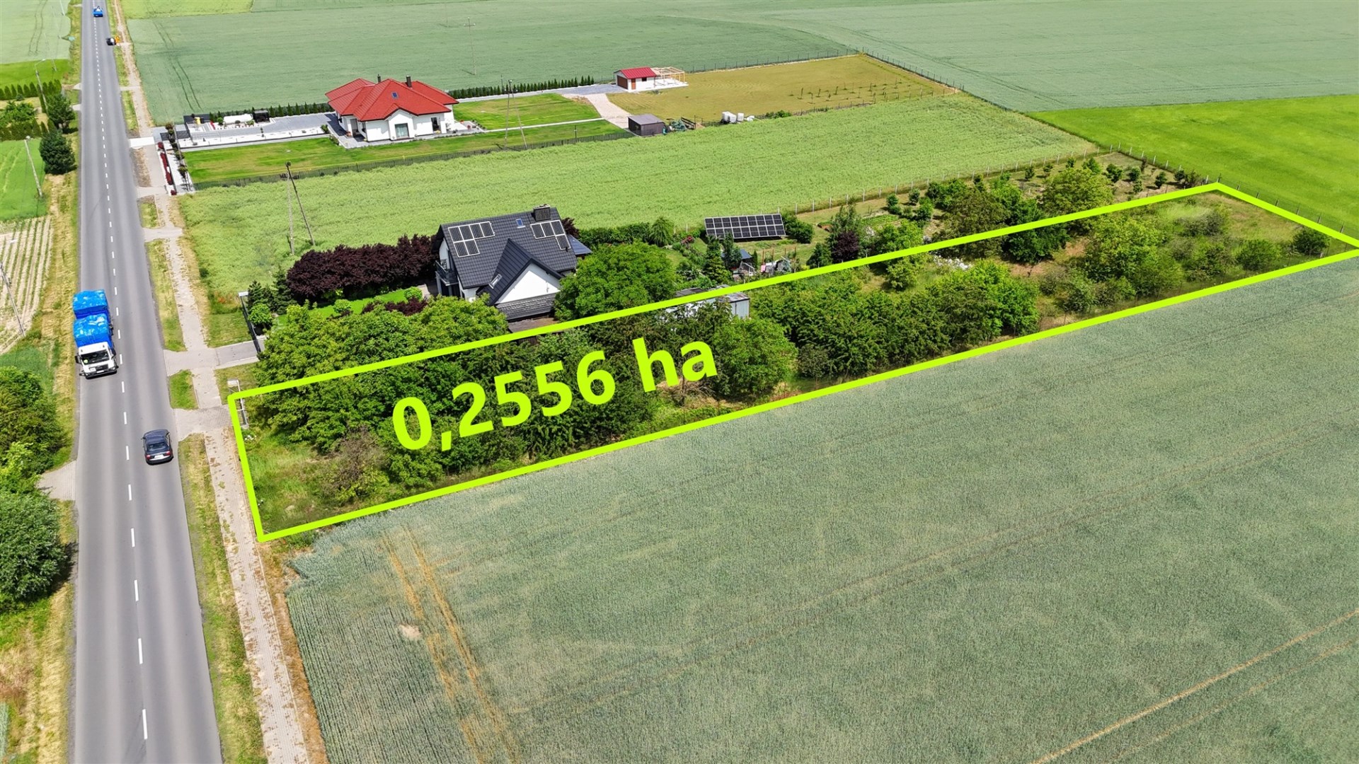 Działka na sprzedaż