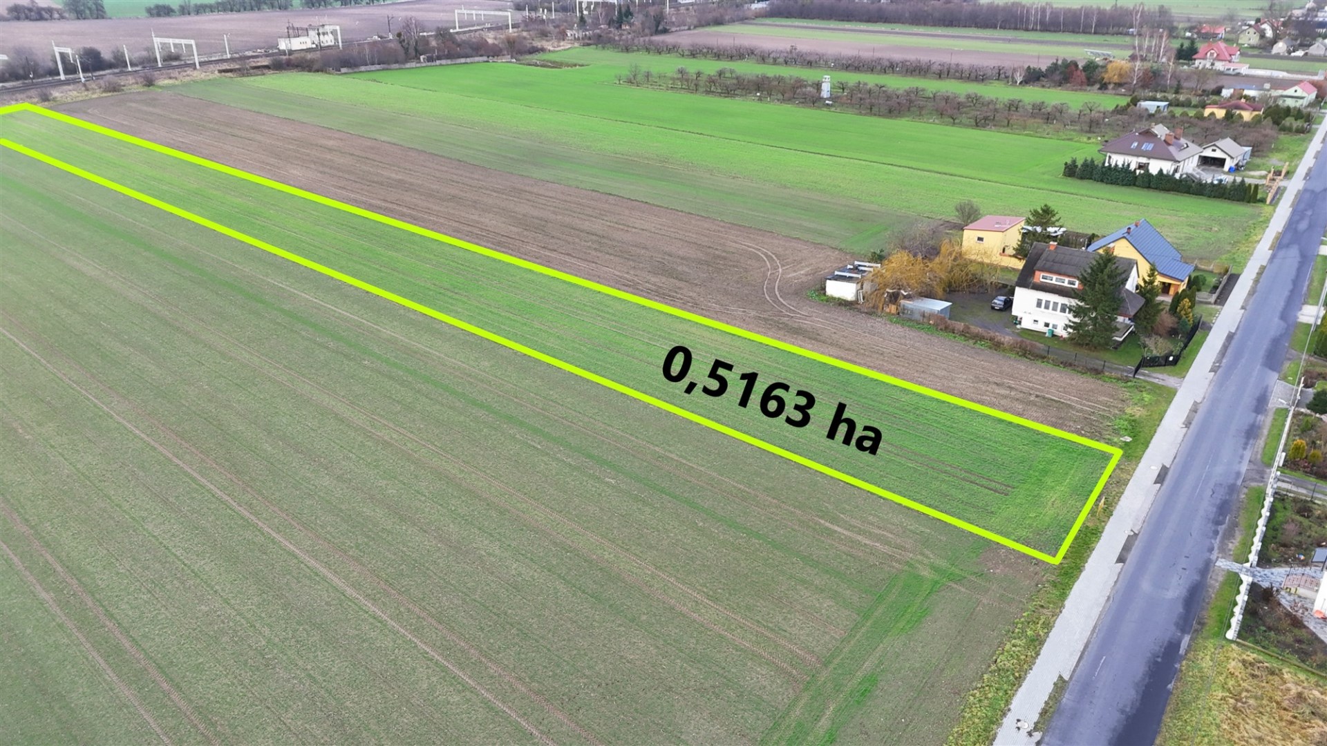 Działka na sprzedaż