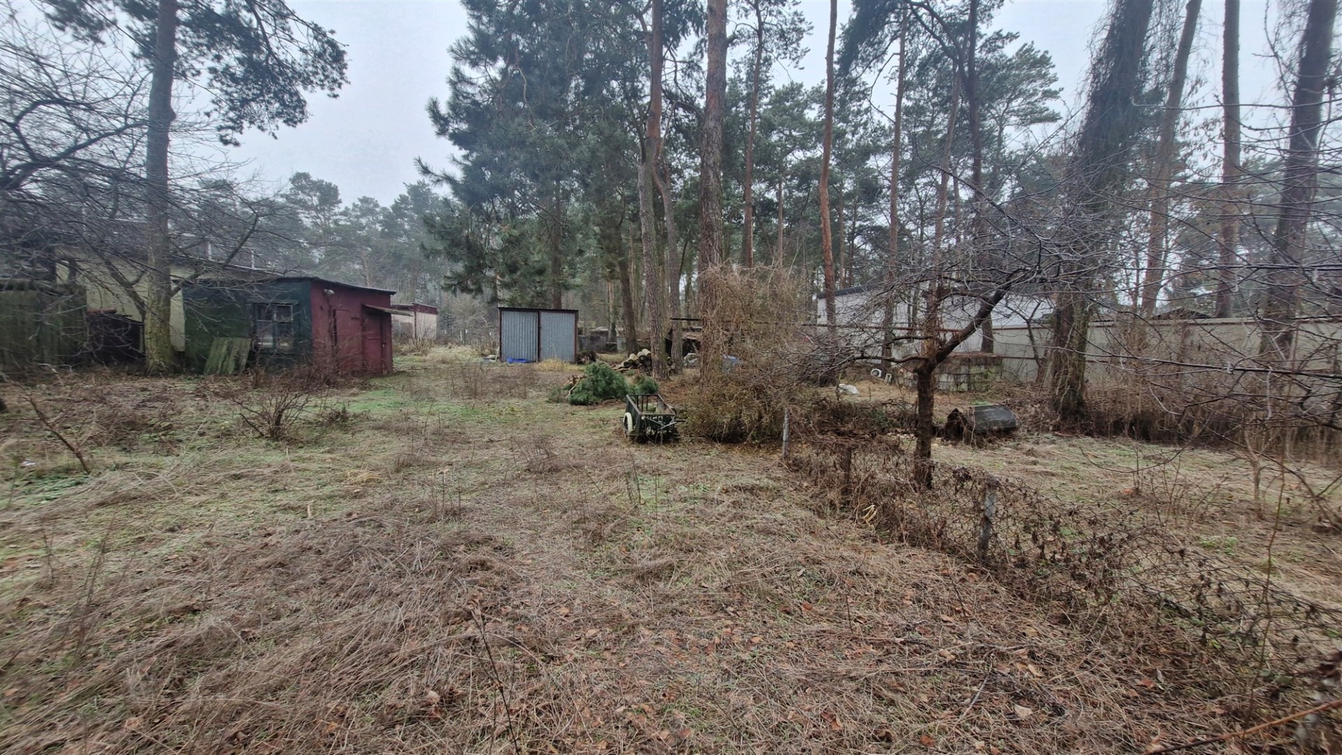 Działka na sprzedaż