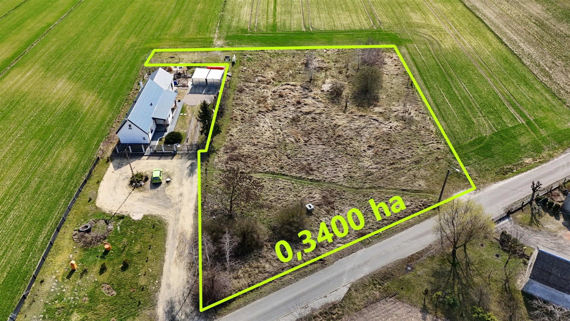 Działka na sprzedaż