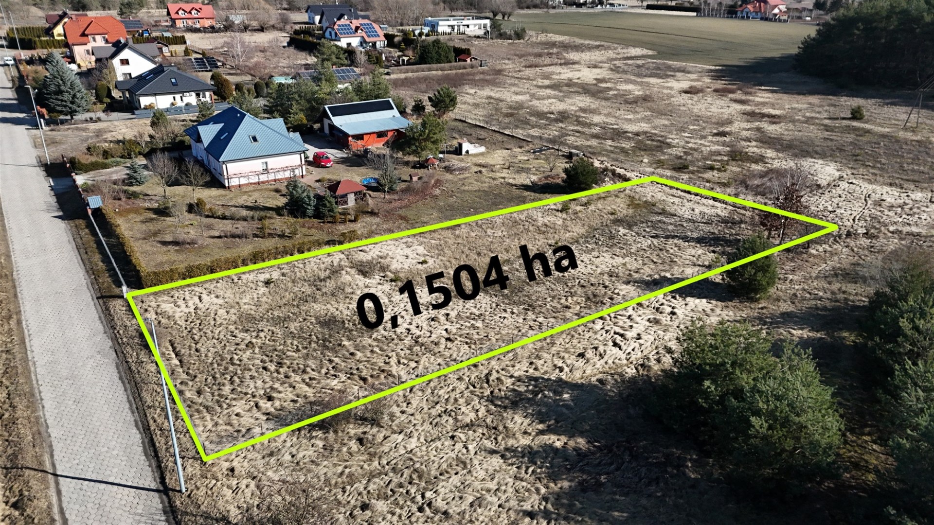 Działka na sprzedaż