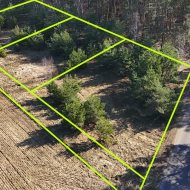 Działka na sprzedaż