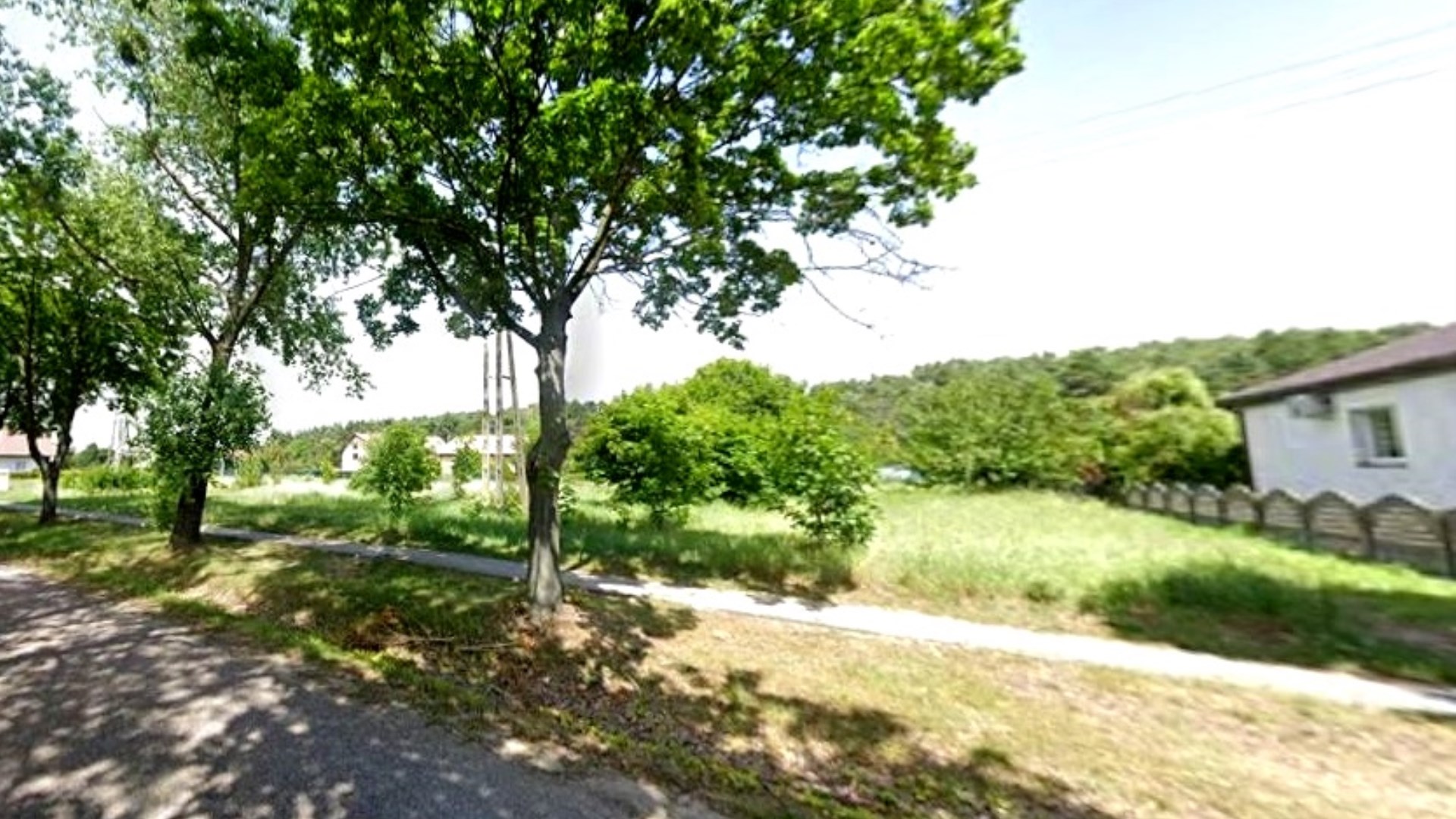 Działka na sprzedaż