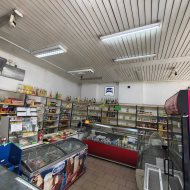 Lokal na sprzedaż