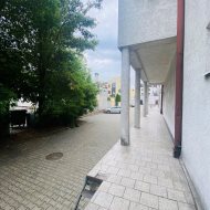 Lokal na sprzedaż