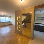 Dom na sprzedaż